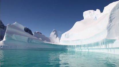 bigger-glacier-breakthan-england-can-break_1642063636