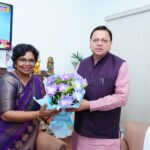 मुख्यमंत्री श्री पुष्कर सिंह धामी से आज मुख्यमंत्री आवास में राष्ट्रीय महिला आयोग (NCW) की अध्यक्ष श्रीमती विजया किशोर रहाटकर ने शिष्टाचार भेंट की