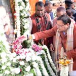 मुख्यमंत्री श्री पुष्कर सिंह धामी ने मंगलवार को जी.एम.एस रोड, देहरादून में स्व. उमेश अग्रवाल की 66वीं जयन्ती के अवसर पर आयोजित मातृ-पितृ भक्ति दिवस कार्यक्रम में प्रतिभाग किया