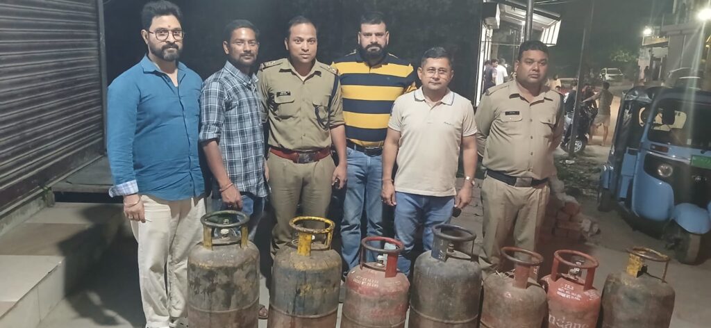 WhatsApp Image 2026-04-19 at 10.00.50 PM