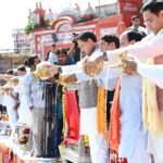 प्रधानमंत्री श्री नरेन्द्र मोदी के सार्वजनिक सेवा के 25 वर्ष पूर्ण होने पर मुख्यमंत्री धामी ने मंत्रिमंडल के सहयोगियों के साथ हरकी पैड़ी पर किया गंगा पूजन एवं आरती